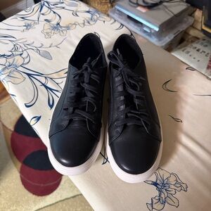 Patina Portland leather sneakers shoes women size 10 good condition